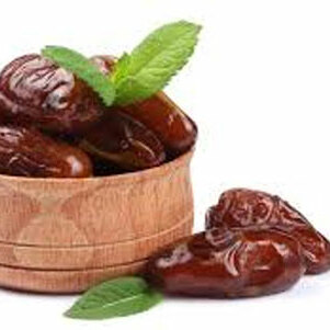 Mazafati Date is one of the most Famous and delicious varieties of the Dates which is usually used as Rutab. It is Fresh, Black Color, Soft Skin, Round Size, Meaty and Sweet.